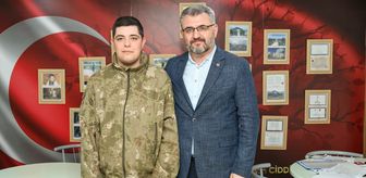 AK Parti Sivas İl Başkanı Tanrıverdi, Mehmetçiği ziyaret etti