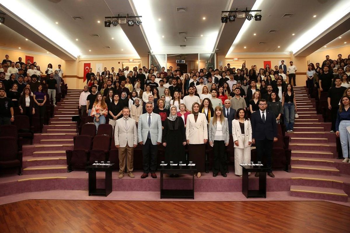 Gençliğin Üretim Çağı Projesi'nin kapanış etkinliği MCBÜ'de yapıldı