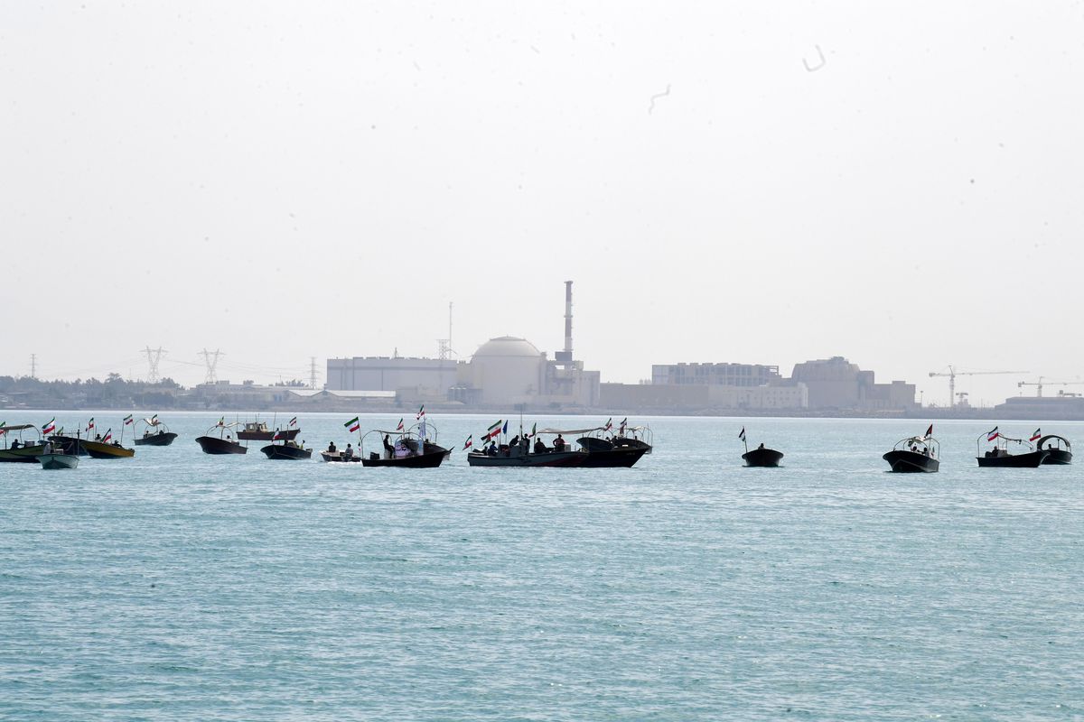 İran, ABD Tankerine İha Saldırısı Düzenledi