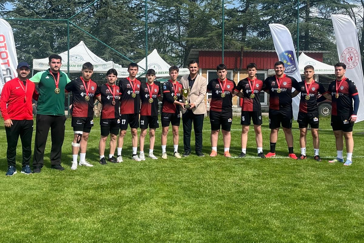 Samsunlu sporcular U18 Ragbi Türkiye Şampiyonu oldu
