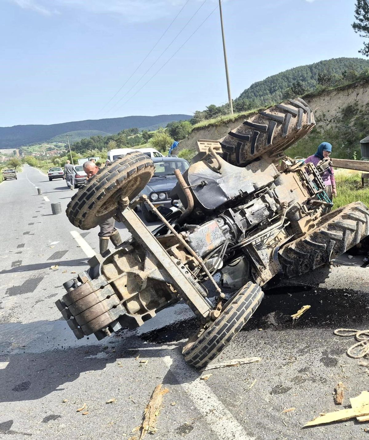 Sındırgı'da traktör kazası: 1 yaralı
