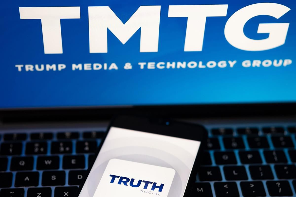 Trump Media'nın zirvede aldığı Bitcoin'ler yarım milyar dolar eridi