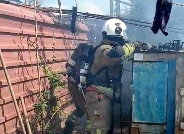Arsuz’d baraka iş yerinden alevler yükseldi