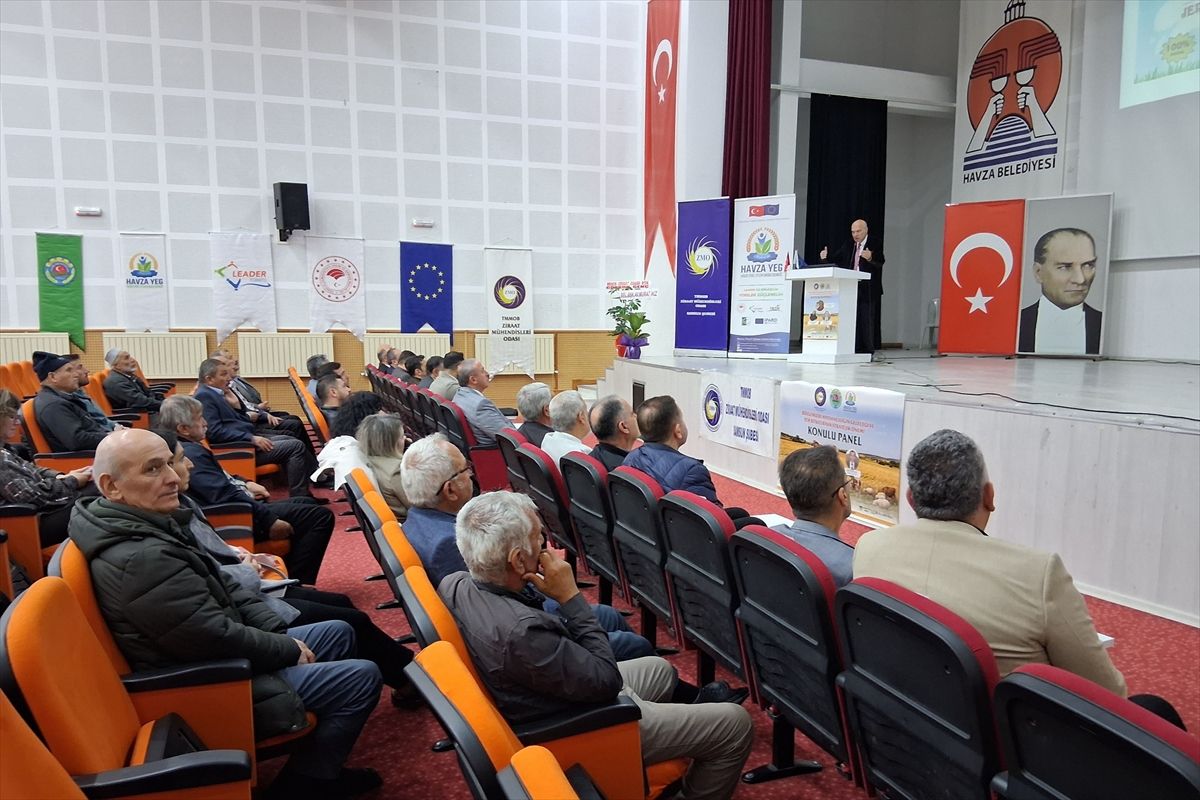 "Bölgemizde Hayvancılığın Geleceği ve Yem Bitkilerinin Stratejik Önemi" paneli düzenlendi