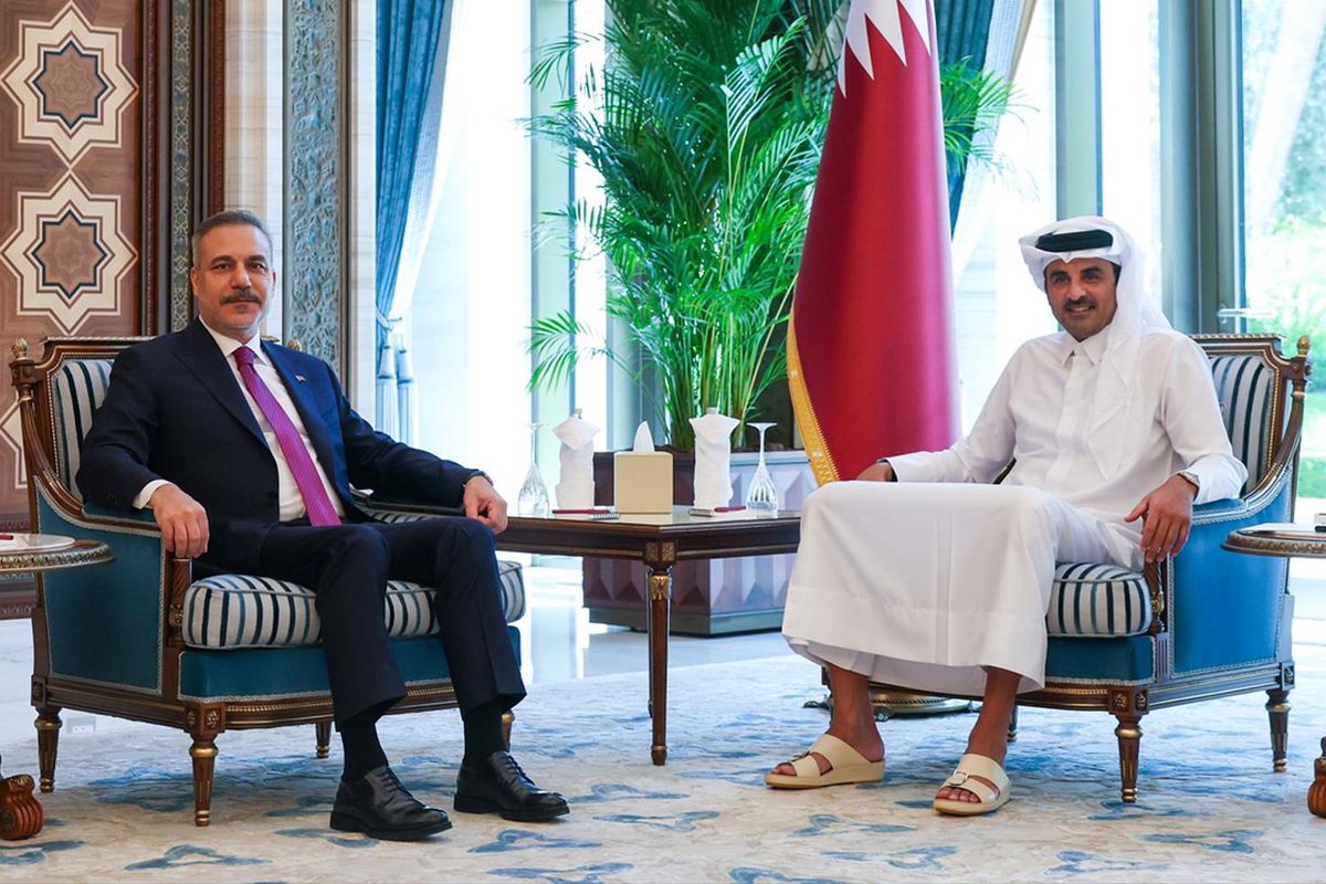 Bakan Fidan Doha'da Katar Emiri ile görüştü