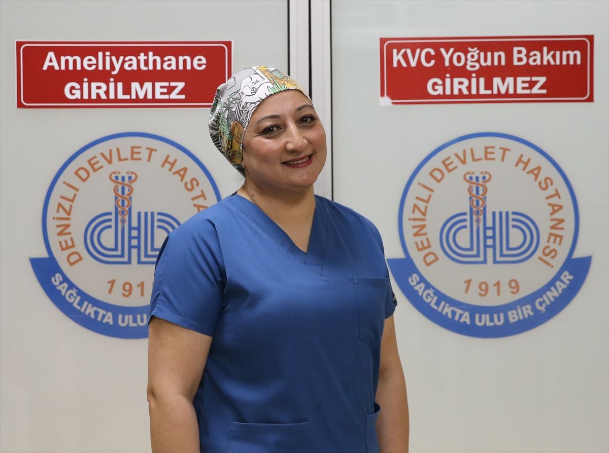 Erken teşhisle kanseri yenen hemşire, mesleğini severek sürdürüyor