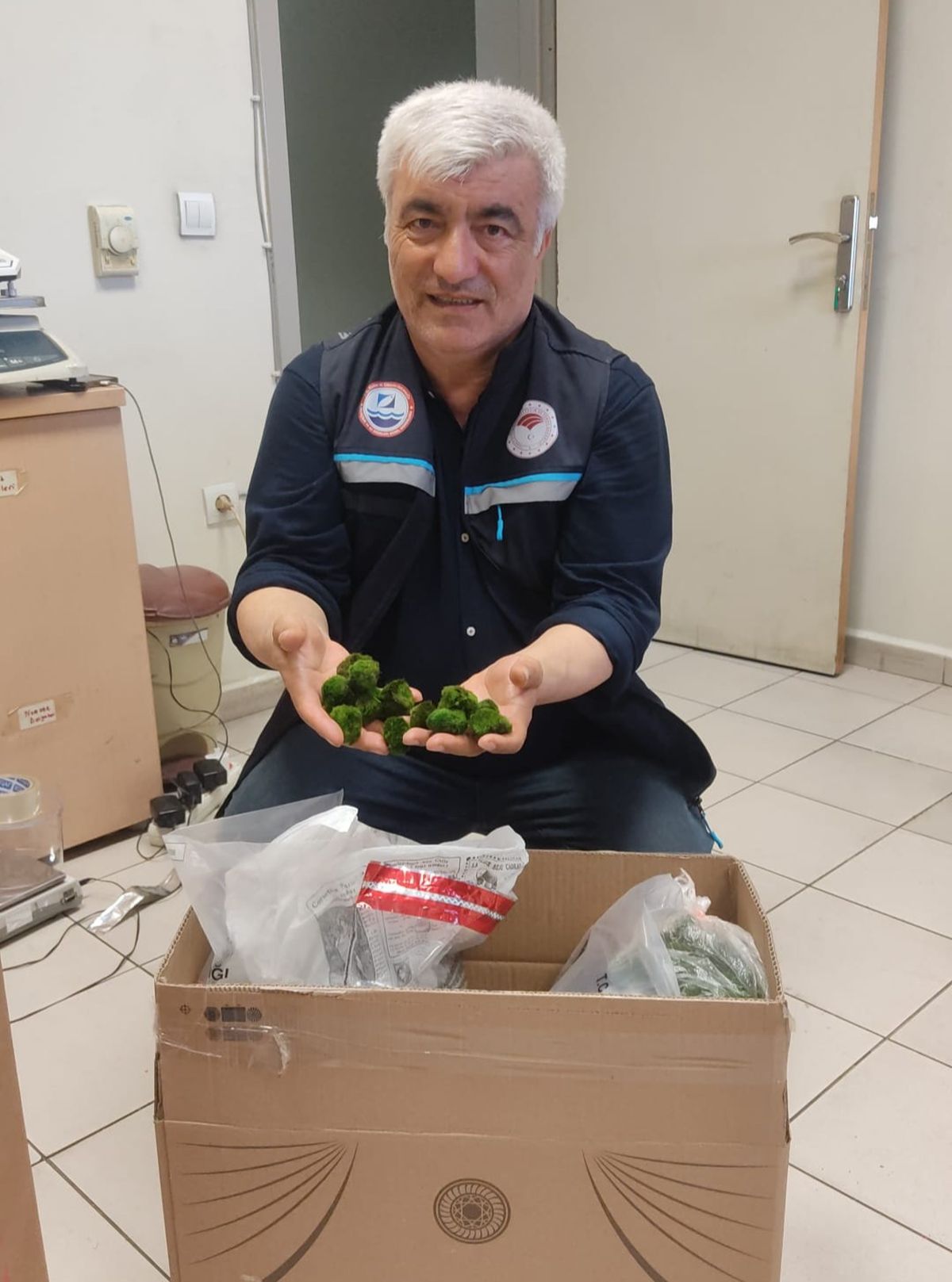 Kapıkule'de kaçak yeşil alg operasyonu: 2 bin 125 canlı alg ele geçirildi