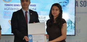 Kütahya'da Şair Şeyhi Fabl Yarışması'nda dereceye giren öğrenciler ödüllendirildi