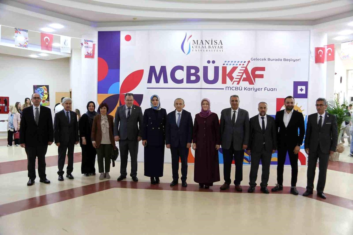 MCBÜKAF'26 Kariyer Fuarı, Binlerce Öğrenciyi İş Dünyasıyla Buluşturdu
