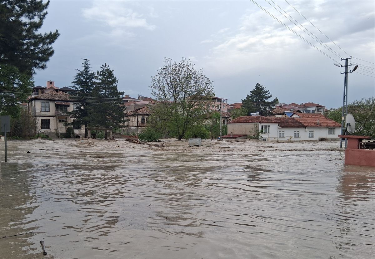 Samsun'da sağanak etkili oldu