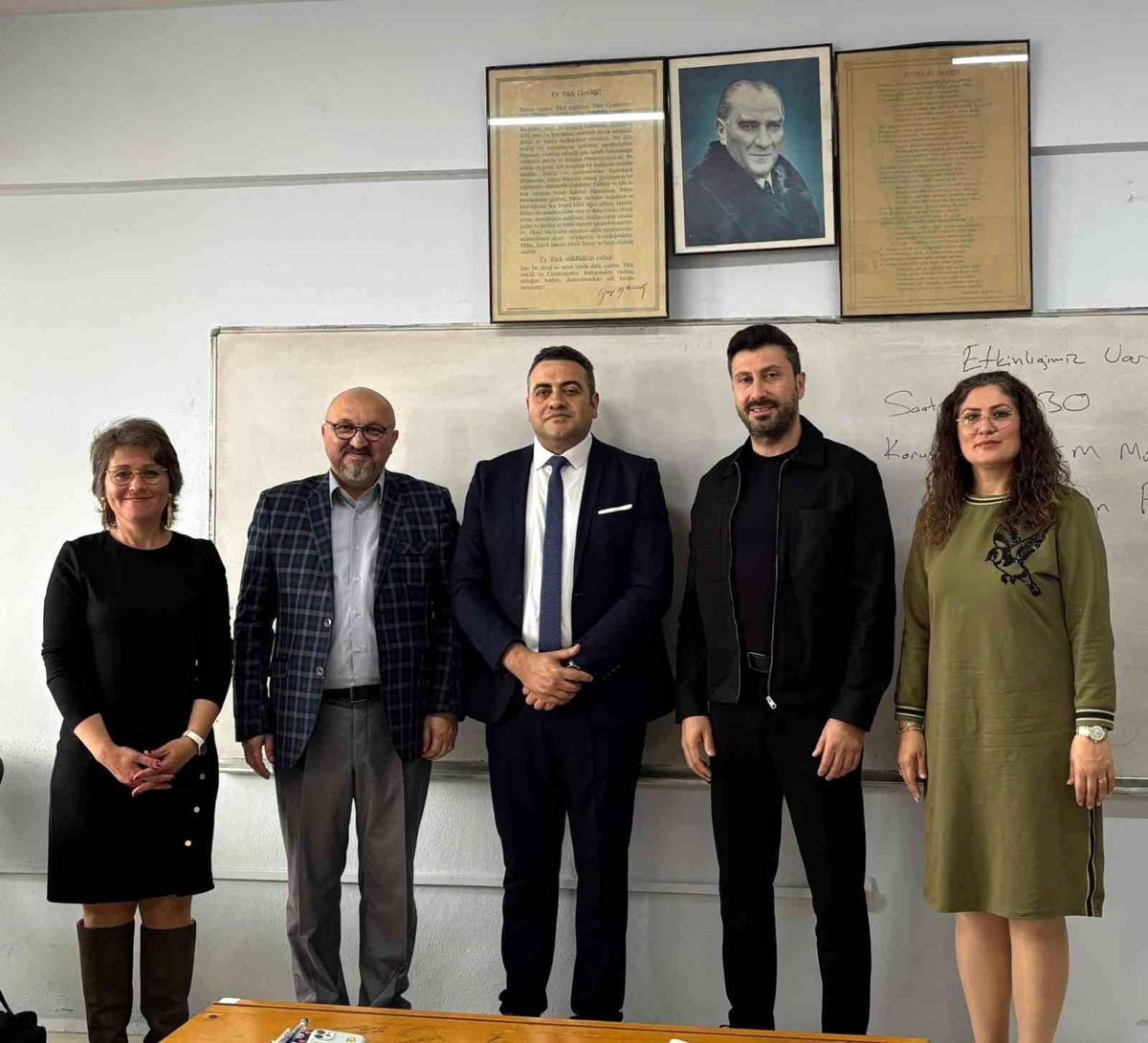 Sektörün uzman isimleri öğrencilerle buluştu