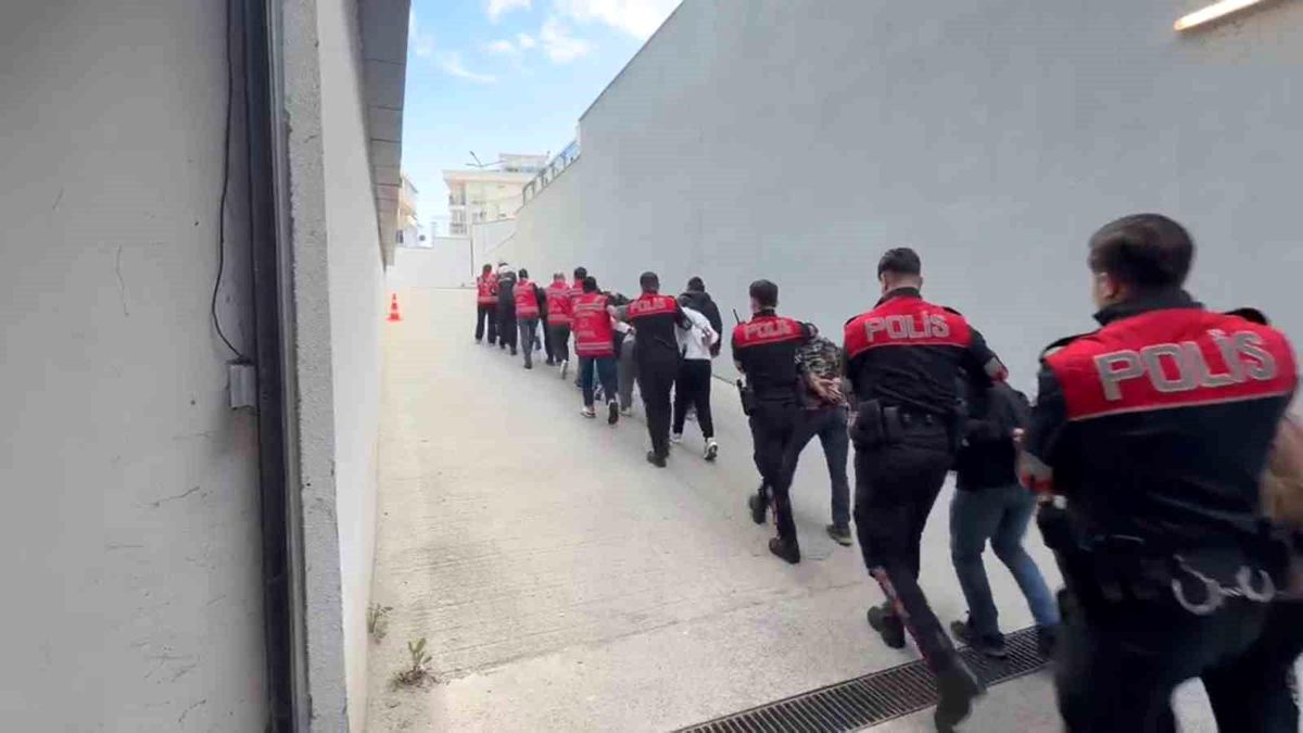 Tekirdağ'da fuhuş operasyonu: 11 tutuklama