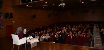 Vezirköprü'de 'Şuurlu aileler, şuurlu nesiller' söyleşisi düzenlendi