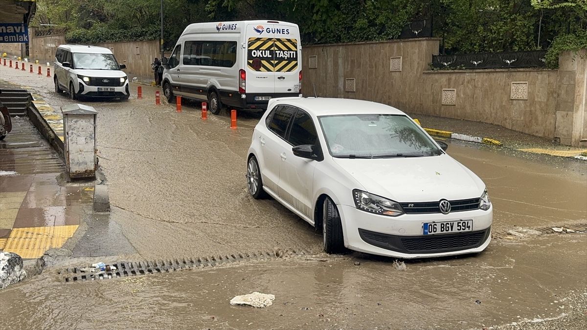 Yozgat'ta sağanak etkili oldu