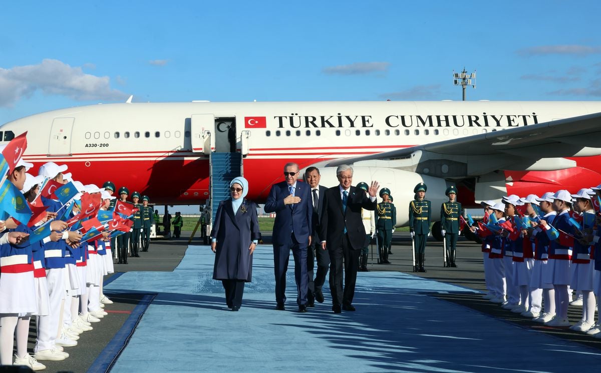 Cumhurbaşkanı Erdoğan Kazakistan'a gitti