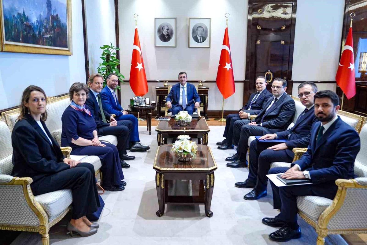 Cevdet Yılmaz: Belçika ile ilişkilerimiz ticaret, enerji ve savunma sanayiinde yeni ivme kazandı