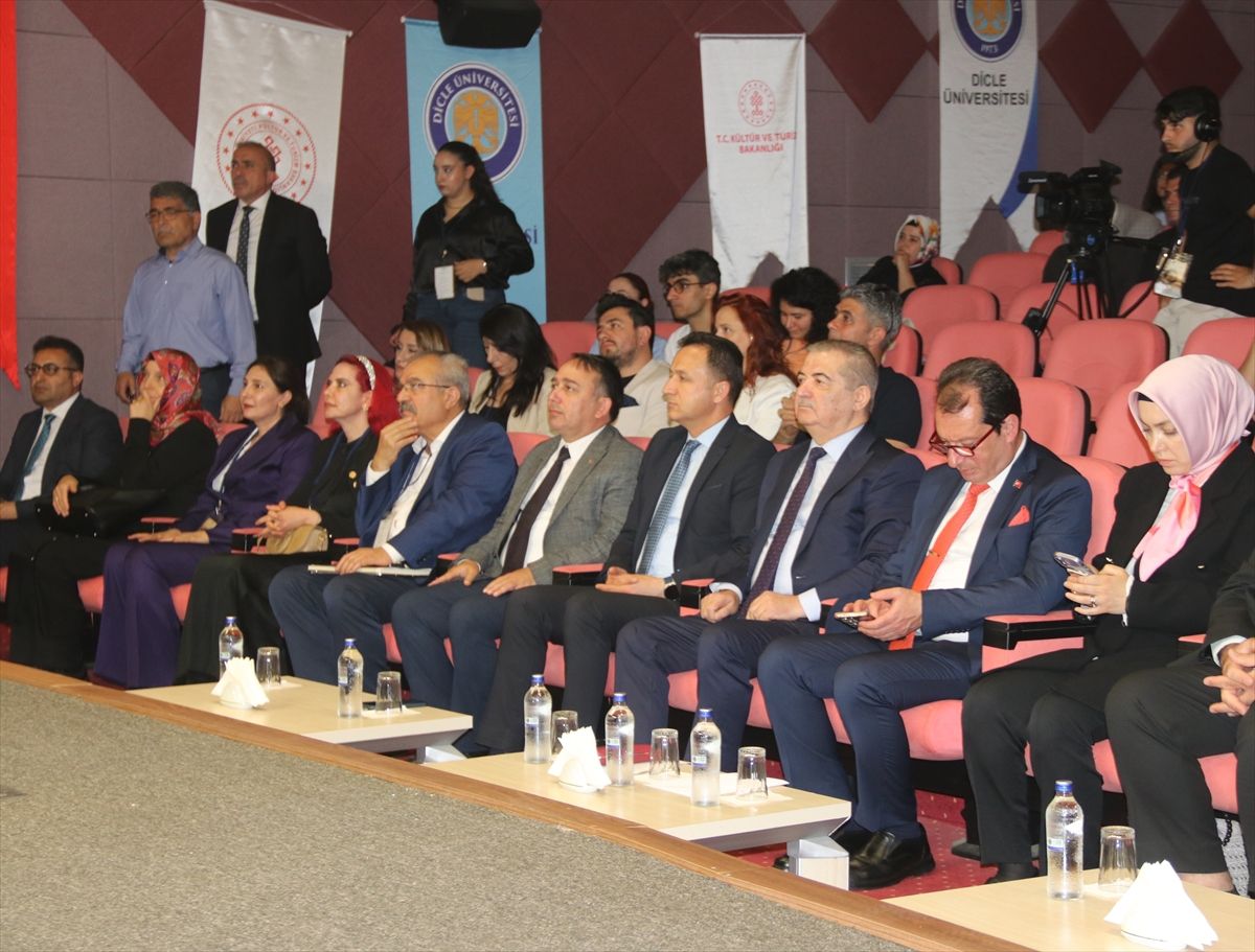 Diyarbakır'da '2. SineAkademi Uluslararası Sinema ve Medya Çalışmaları Kongresi' başladı