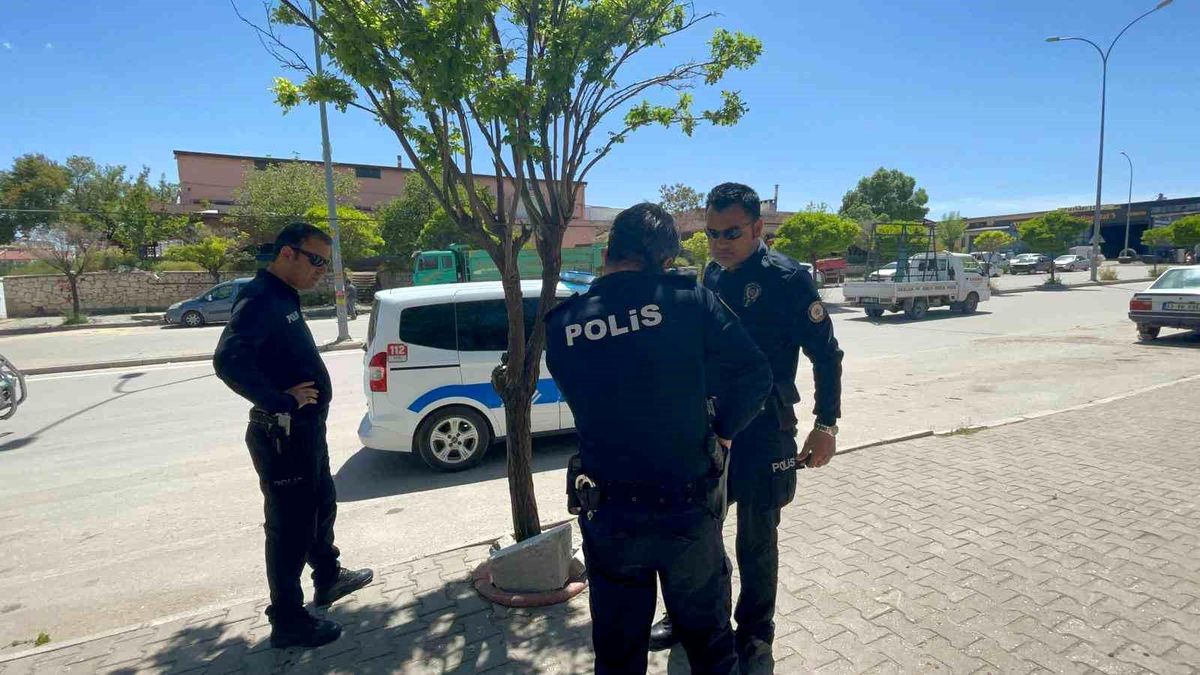 Karaman'da bıçaklı kavga: 1 yaralı