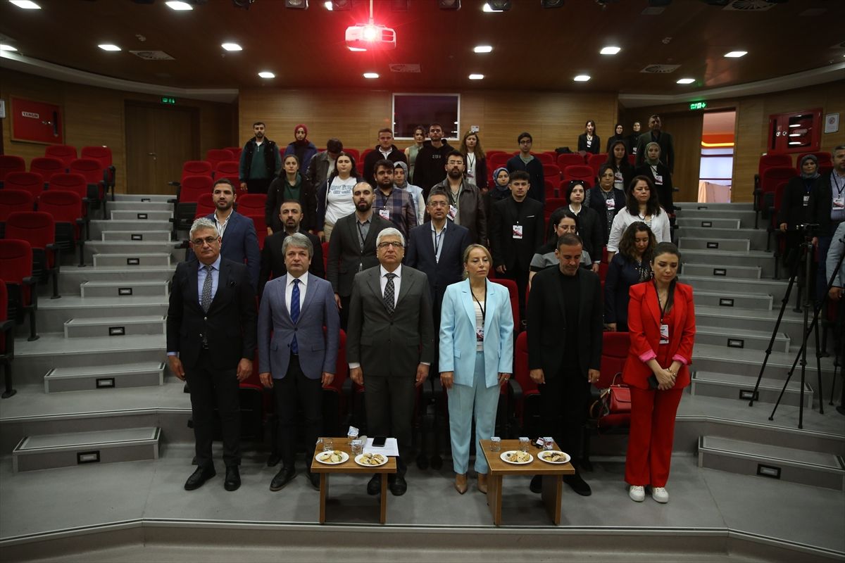 Kastamonu'da 'Ulusal İnovasyon Teknoloji ve Girişimcilik Öğrenci Sempozyumu' başladı