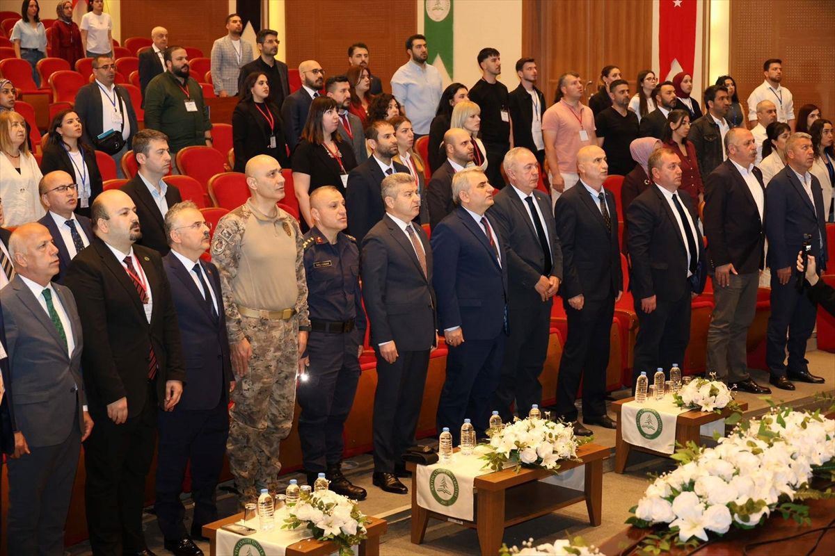 Artvin'de '3. Uluslararası Ekoloji, Ekonomi ve Bölgesel Kalkınma Kongresi' başladı