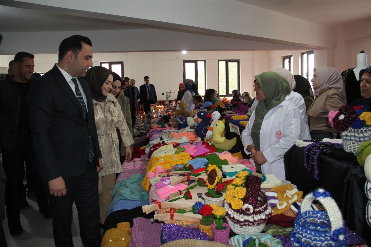 Bingöl'de el sanatları sergisi açıldı