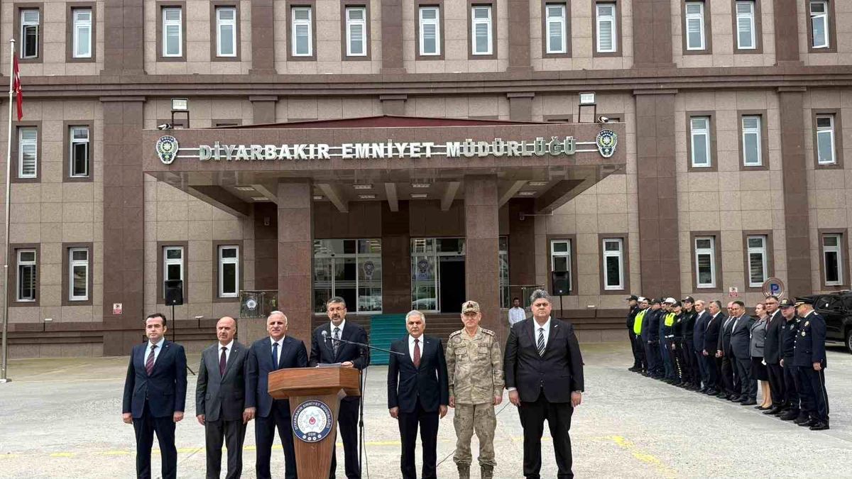 Diyarbakır merkezli 23 ilde 334 adrese eş zamanlı narkotik operasyonu