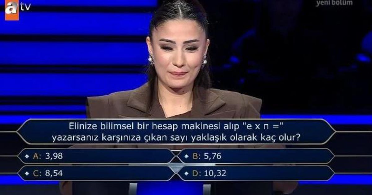 Elinize bilimsel bir hesap makinesi alıp 'e x n =' yazarsanız karşınıza çıkan sayı yaklaşık olarak kaç olur?