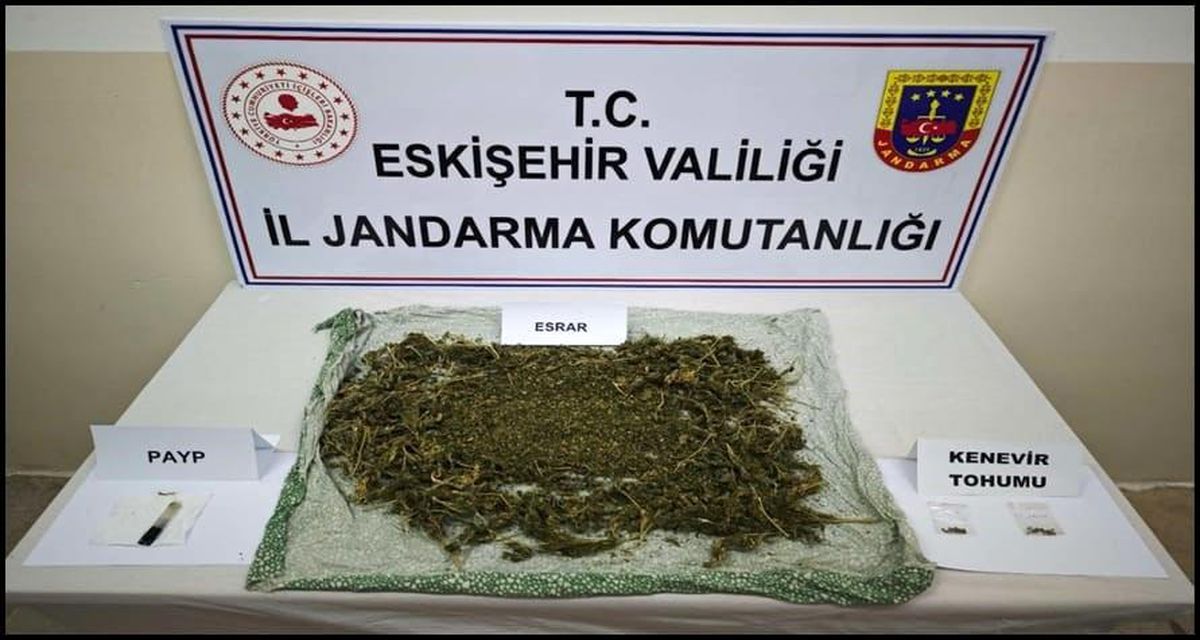 Eskişehir'de jandarmadan uyuşturucu operasyonu