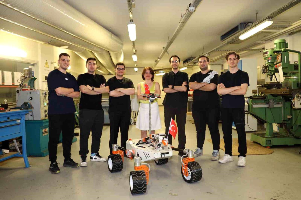 Gençlerden yerli ve milli 'bomba imha robotu'