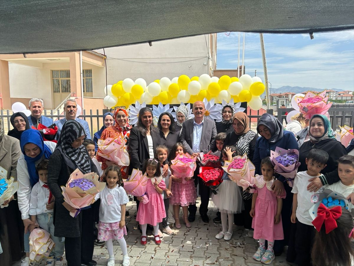 Kale'de Anneler Günü etkinliği düzenlendi