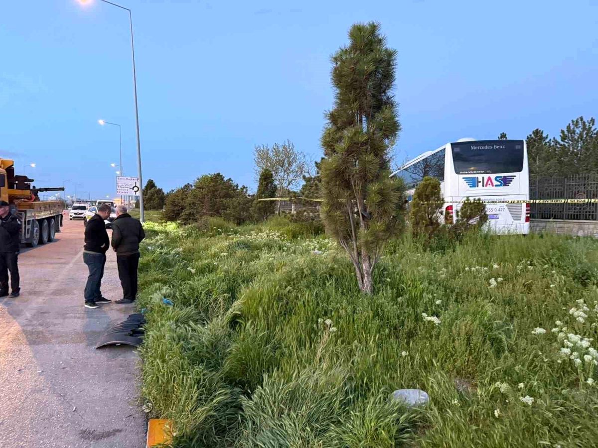 Konya'da yolcu otobüsü kazası: 1 ölü, 8 yaralı
