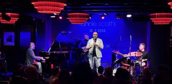 Londra'da Ramazan Sesler'den Türk ve Balkan müziğini cazla buluşturan konser