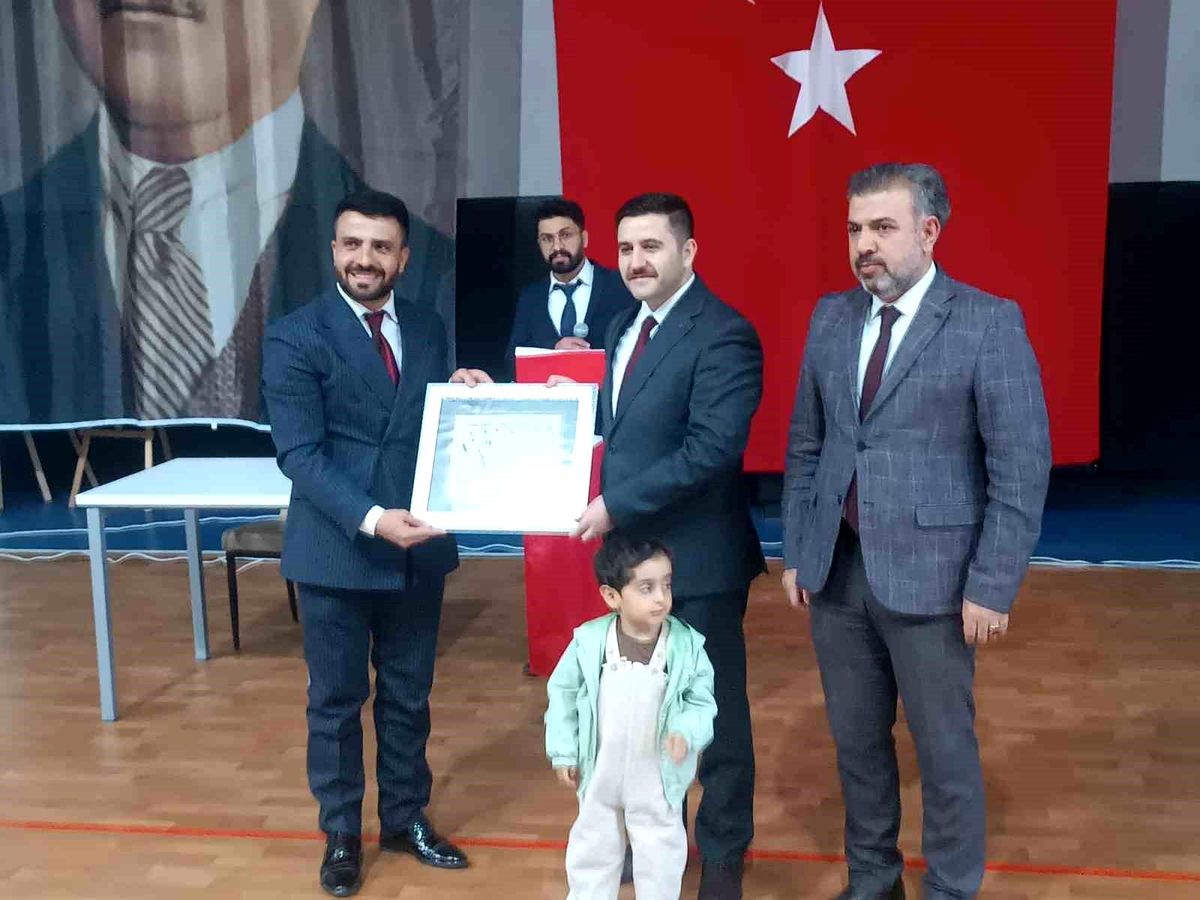 Özalp'te 'Ramazanla Öğreniyorum' projesinin ödül töreni yapıldı