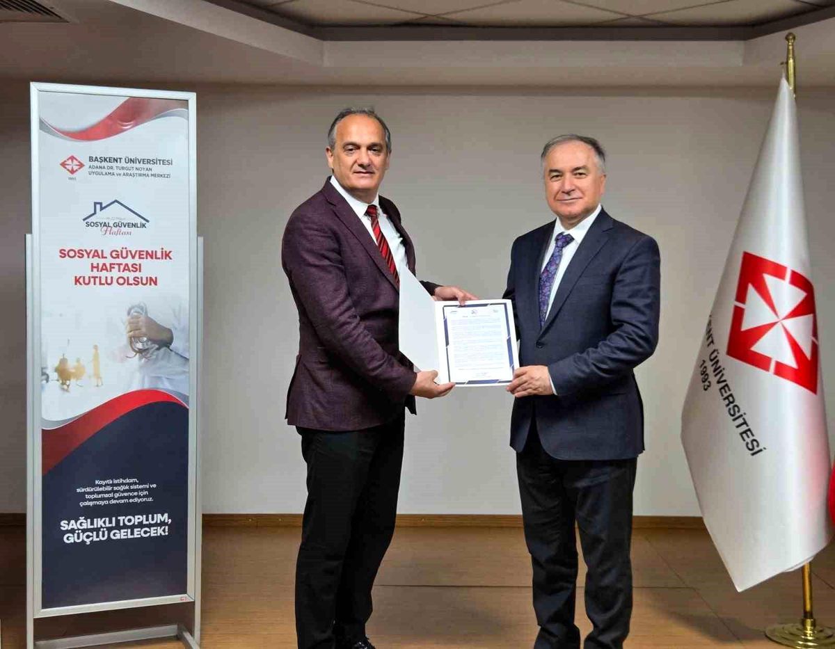 SGK'dan Başkent Üniversitesi Adana Dr. Turgut Noyan Uygulama ve Araştırma Merkezi'ne teşekkür belgesi