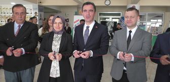 Tatvan'da resim sergisi ve robotik kodlama sergisi açıldı