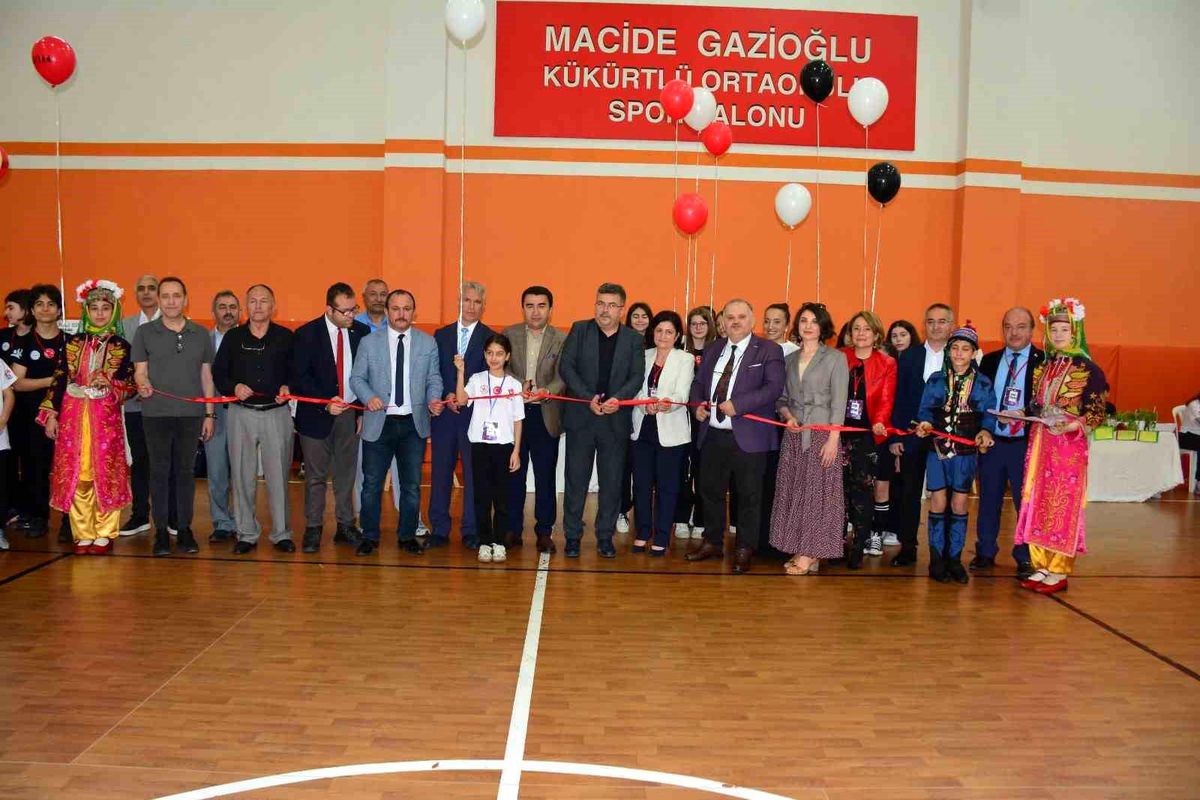 Tübitak 4006 fuar açılışı muhteşem oldu