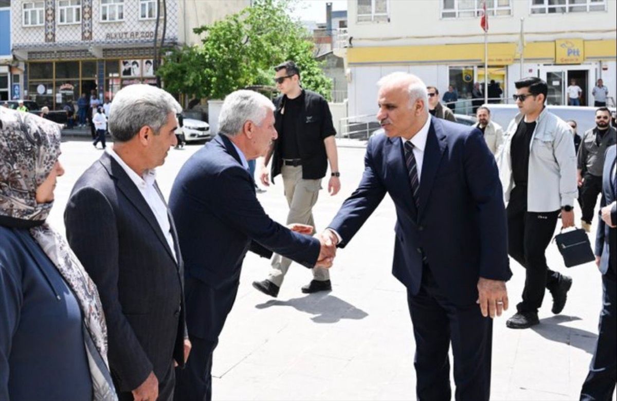 Vali Murat Zorluoğlu Çermik ilçesinde ziyaretlerde bulundu