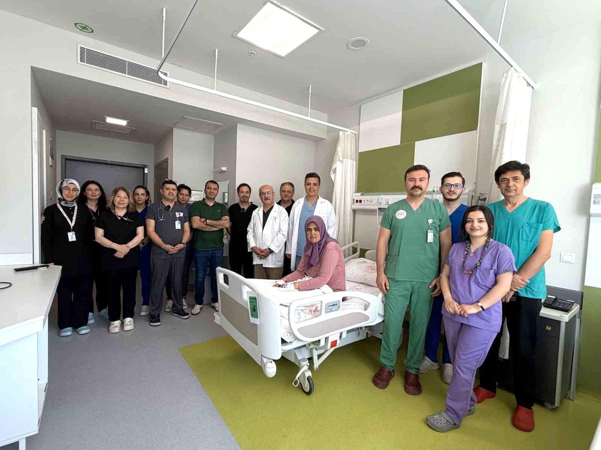 Ağrılarından kapalı ameliyatla kurtuldu