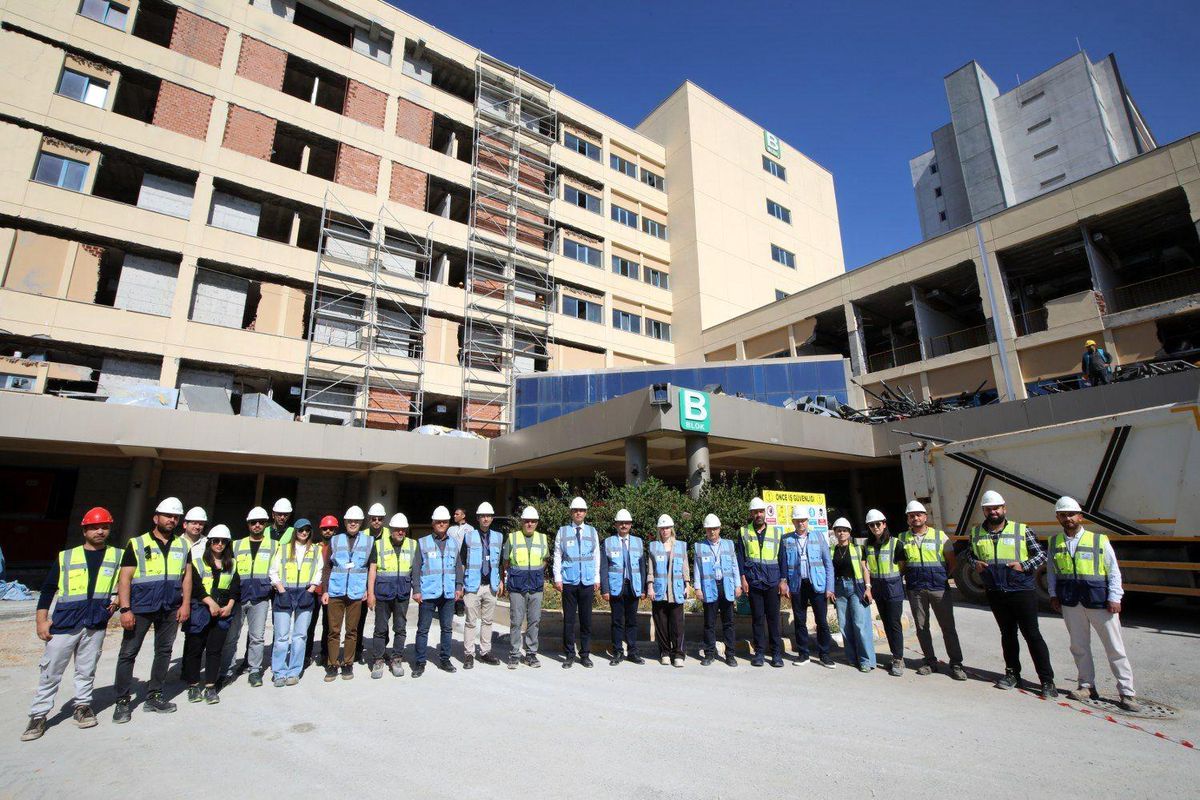 Akdeniz Üniversitesi Hastanesi'nin yüzde 30'u tamamlandı: Türkiye'nin en büyük üniversite hastanesi olacak