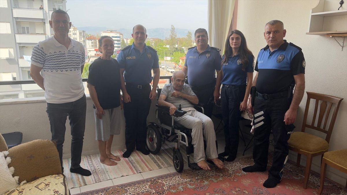 Antalya Emniyet Müdürlüğü emekli polis memuruna akülü sandalye desteği verdi