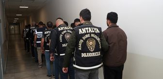 Antalya merkezli dolandırıcılık operasyonunda gözaltına alınan şüphelilerden 14'ü tutuklandı