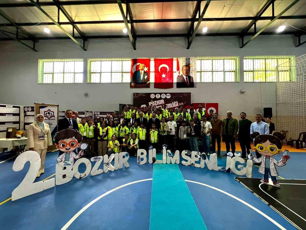 Bozkır'da 2. Bilim Şenliği coşkuyla tamamlandı