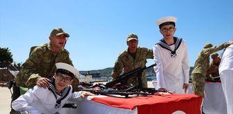 Çanakkale'de engelli gençler üniforma giyip bir günlüğüne temsili asker oldu