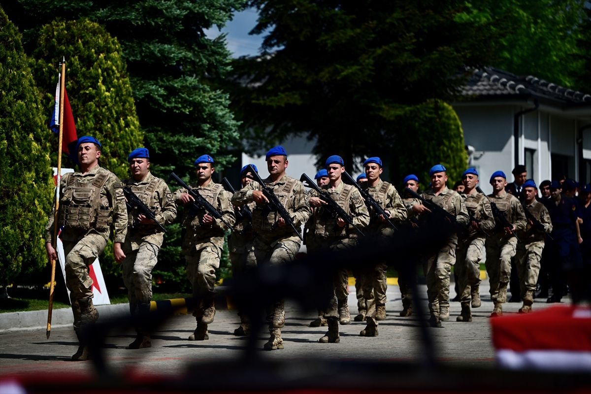 Düzce'de engelli gençler temsili askerlik yaptı