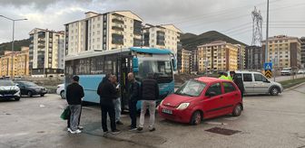 Erzurum'da otobüs-otomobil çarpıştı: 5 yaralı