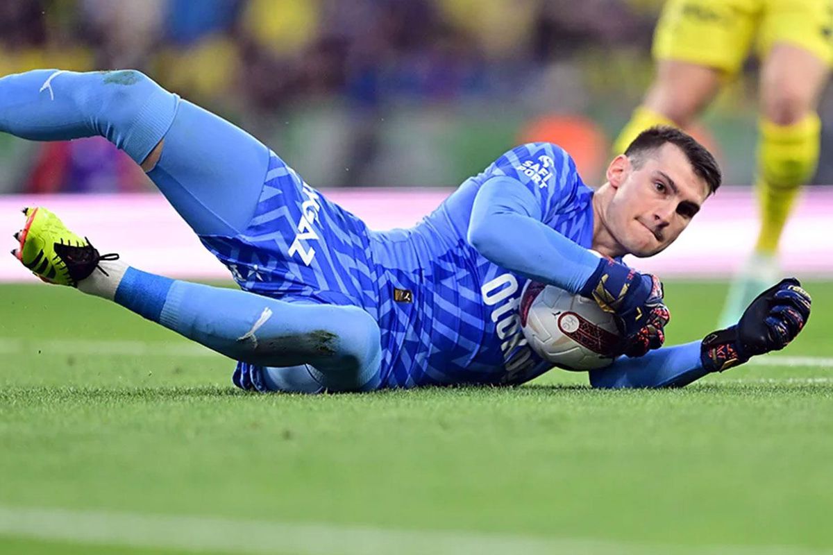 Fenerbahçe Livakovic'in bonservisini belirledi