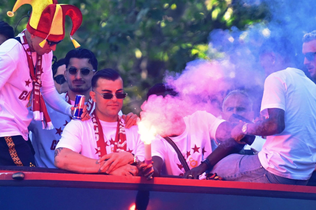 galatasaraydan fenerbahceye ol 19849767 6482 1 m