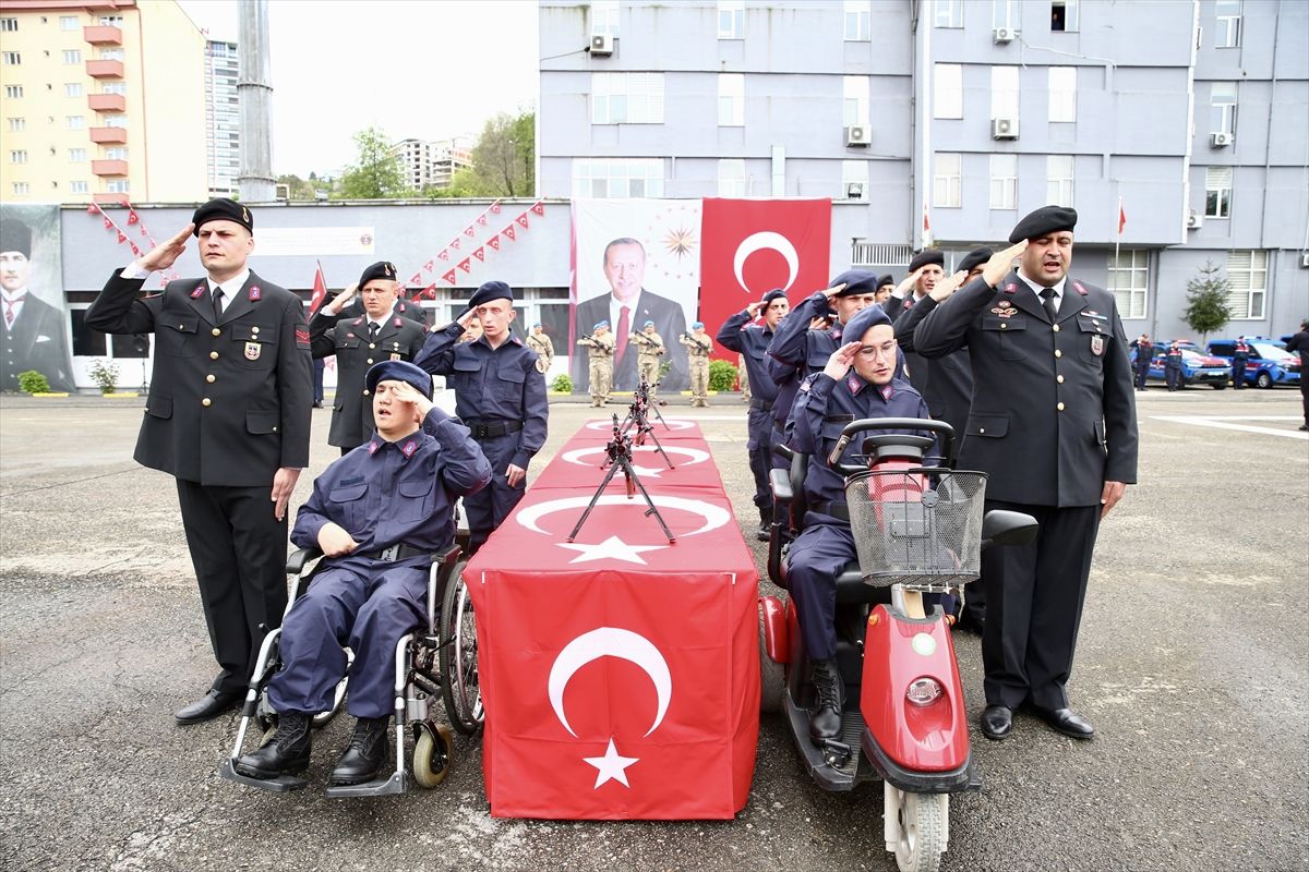 Giresun'da engelliler bir günlük temsili askerlik yaptı