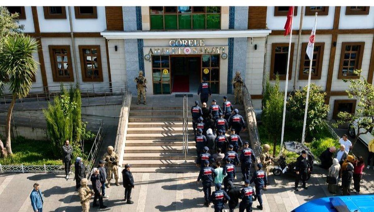 Giresun merkezli 4 ilde jandarmadan dolandırıcılık operasyonu