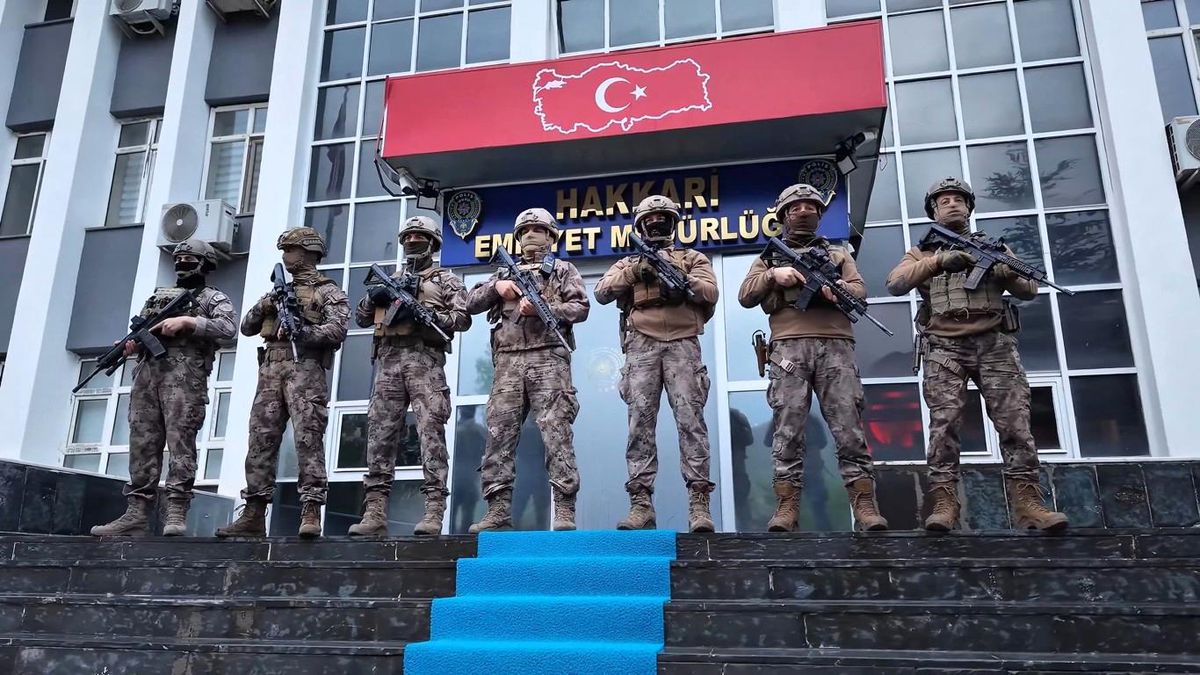 Hakkari ve Van'da tefecilik operasyonu: 4 tutuklama